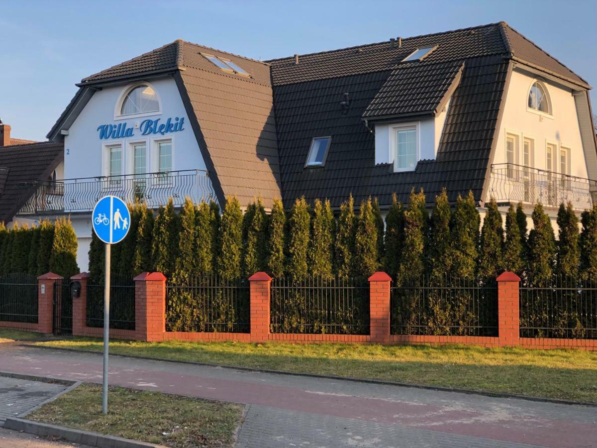 Blekit * Stolpmünde
